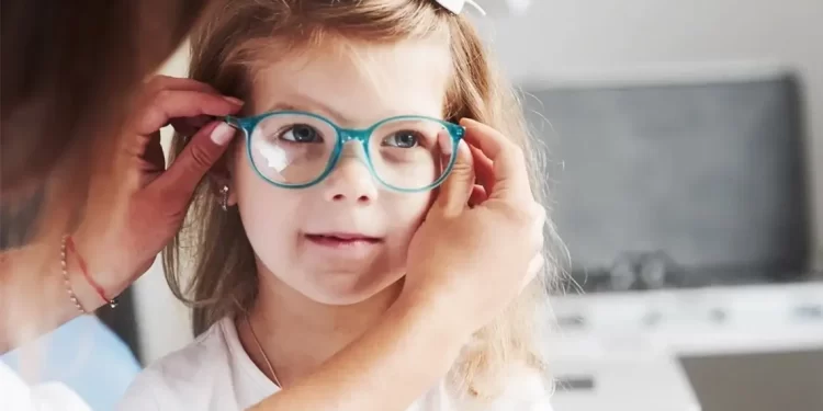 Sonbahar Mevsiminde Kontakt Lens Kullanımı: Dikkat Edilmesi Gerekenler